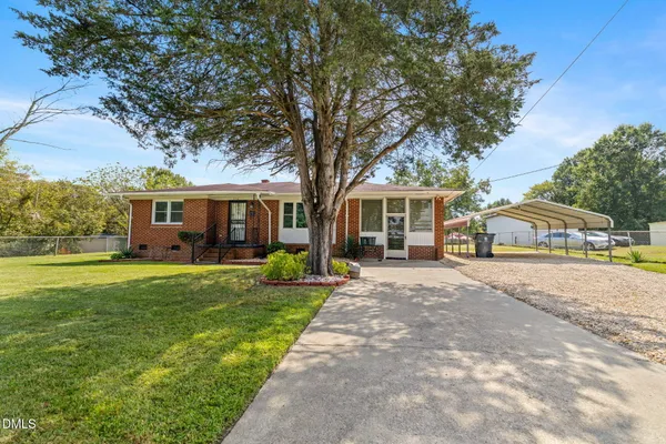 $195,000 | 936 Eaton Street, Henderson, NC 27536