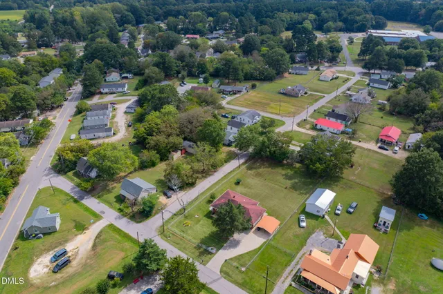 $195,000 | 936 Eaton Street, Henderson, NC 27536