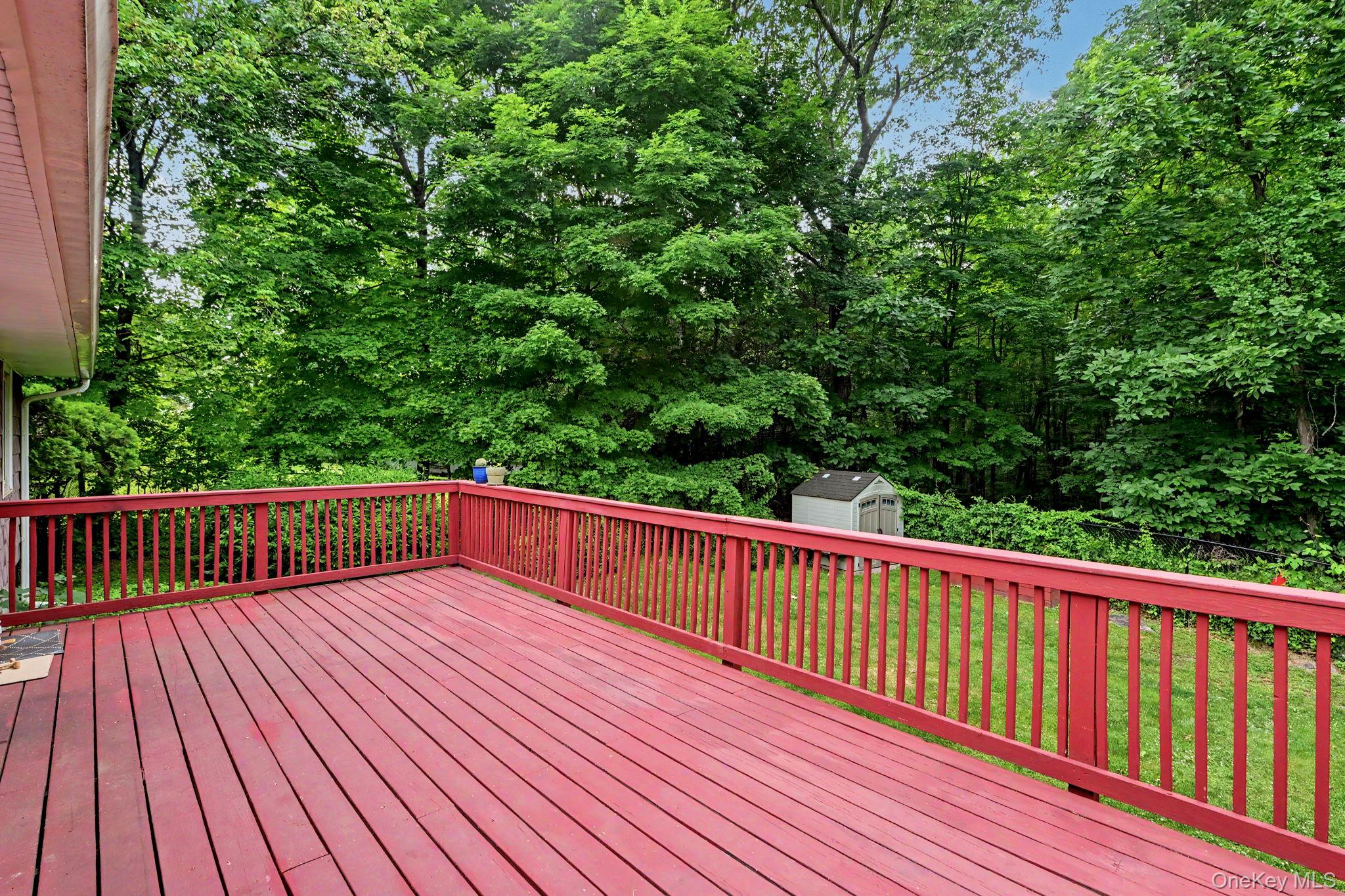 32 Lacona Road Mahopac, NY 10541 - Photo 19 of 24