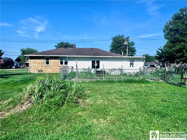 $279,900 | 125 Seymour Street, Pomfret, NY 14063