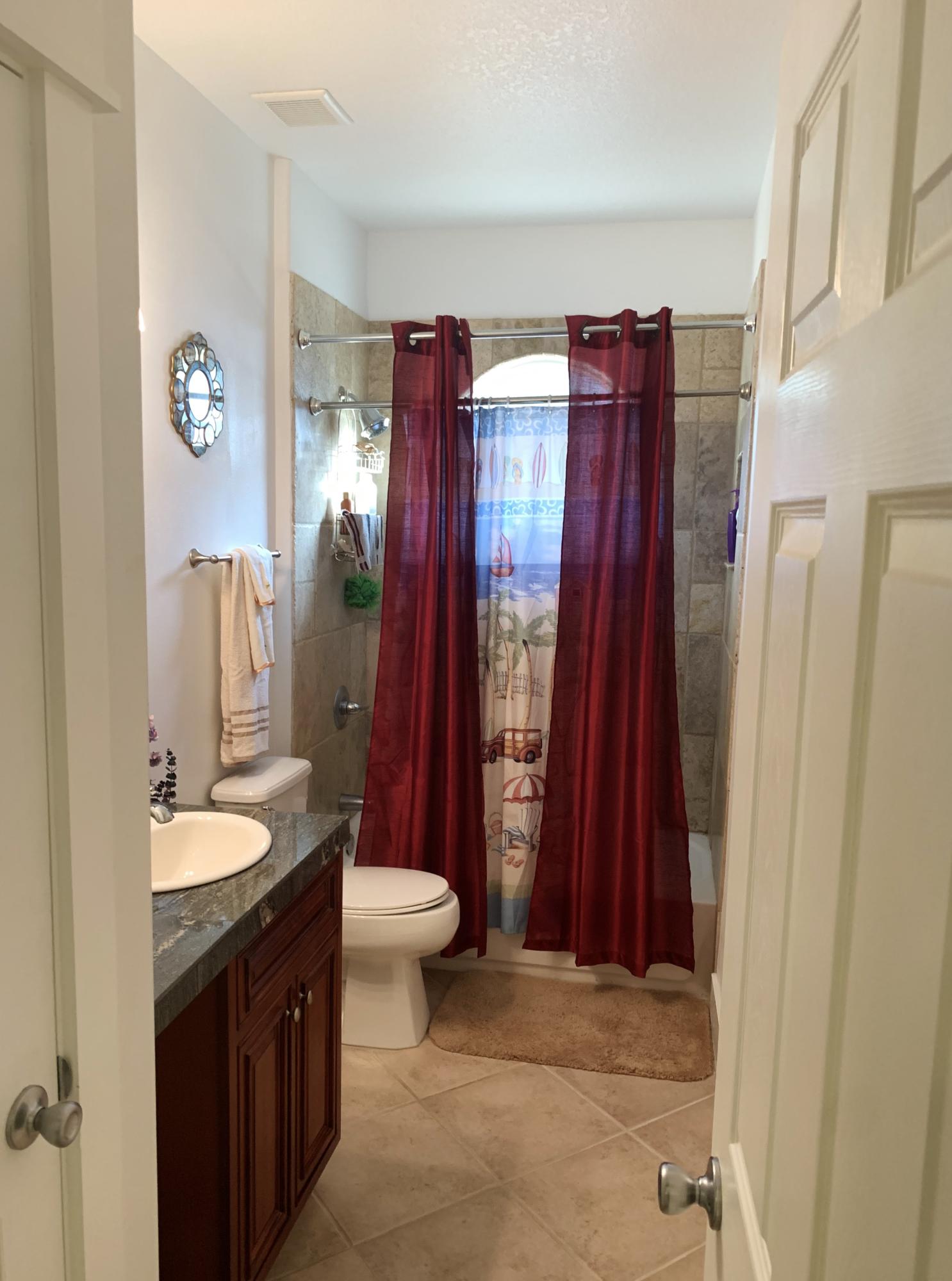 814 Site C-6 Road Freeport, FL 32439 - Photo 21 of 48 Guest Bath