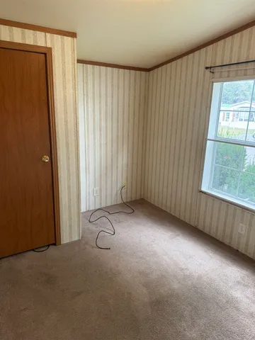 $40,000 | 18 Springbrook Street, Hinsdale, NH 03451