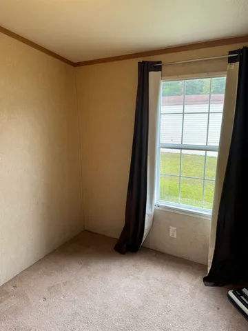 $40,000 | 18 Springbrook Street, Hinsdale, NH 03451