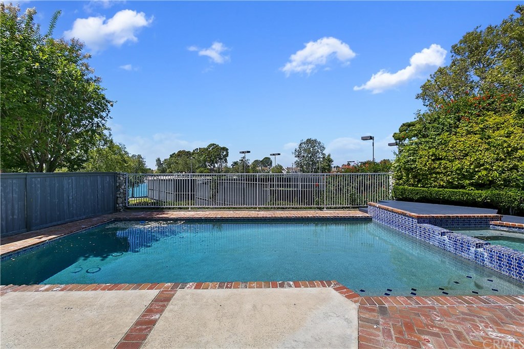 34 Coldbrook Irvine, CA 92604 - Photo 47 of 69