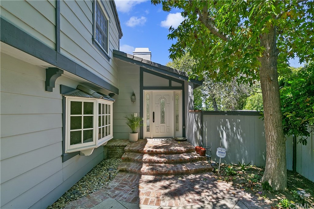 34 Coldbrook Irvine, CA 92604 - Photo 7 of 69