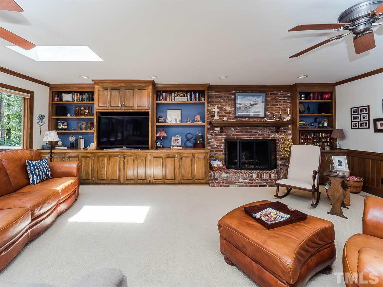 717 Lanham Place Raleigh, NC 27615 - Photo 4 of 30