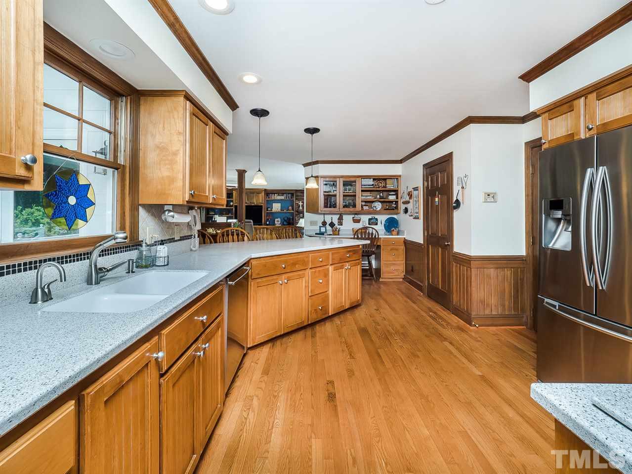 717 Lanham Place Raleigh, NC 27615 - Photo 8 of 30