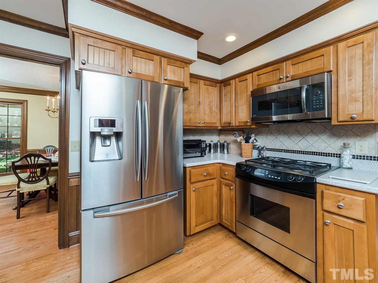 717 Lanham Place Raleigh, NC 27615 - Photo 10 of 30
