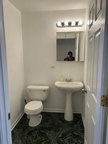 $1,650 | 363 East 59th Street, Unit 3, Chicago, IL 60637