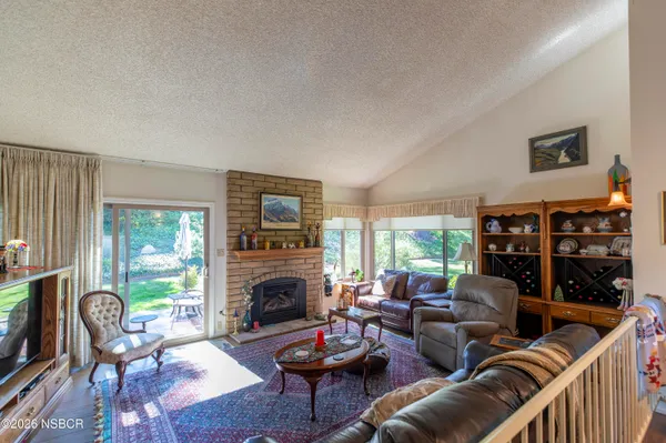 $730,000 | 6 Stanford Circle, Lompoc, CA 93436