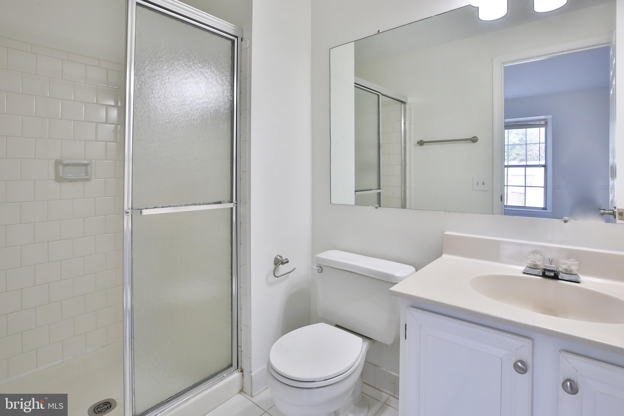 5944 Powell's Landing Road Burke, VA 22015 - Photo 14 of 31 Gallery Image 14