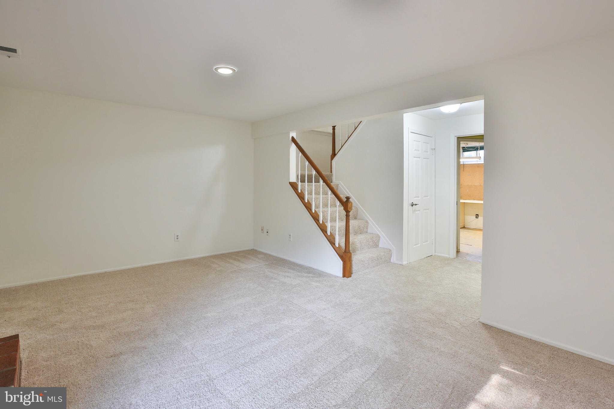 5944 Powell's Landing Road Burke, VA 22015 - Photo 20 of 31 Gallery Image 20