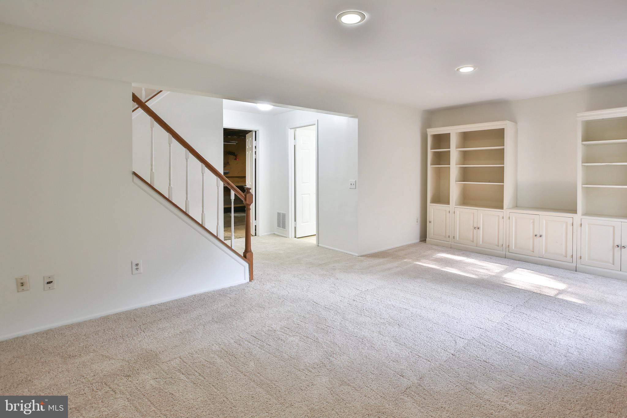 5944 Powell's Landing Road Burke, VA 22015 - Photo 21 of 31 Gallery Image 21