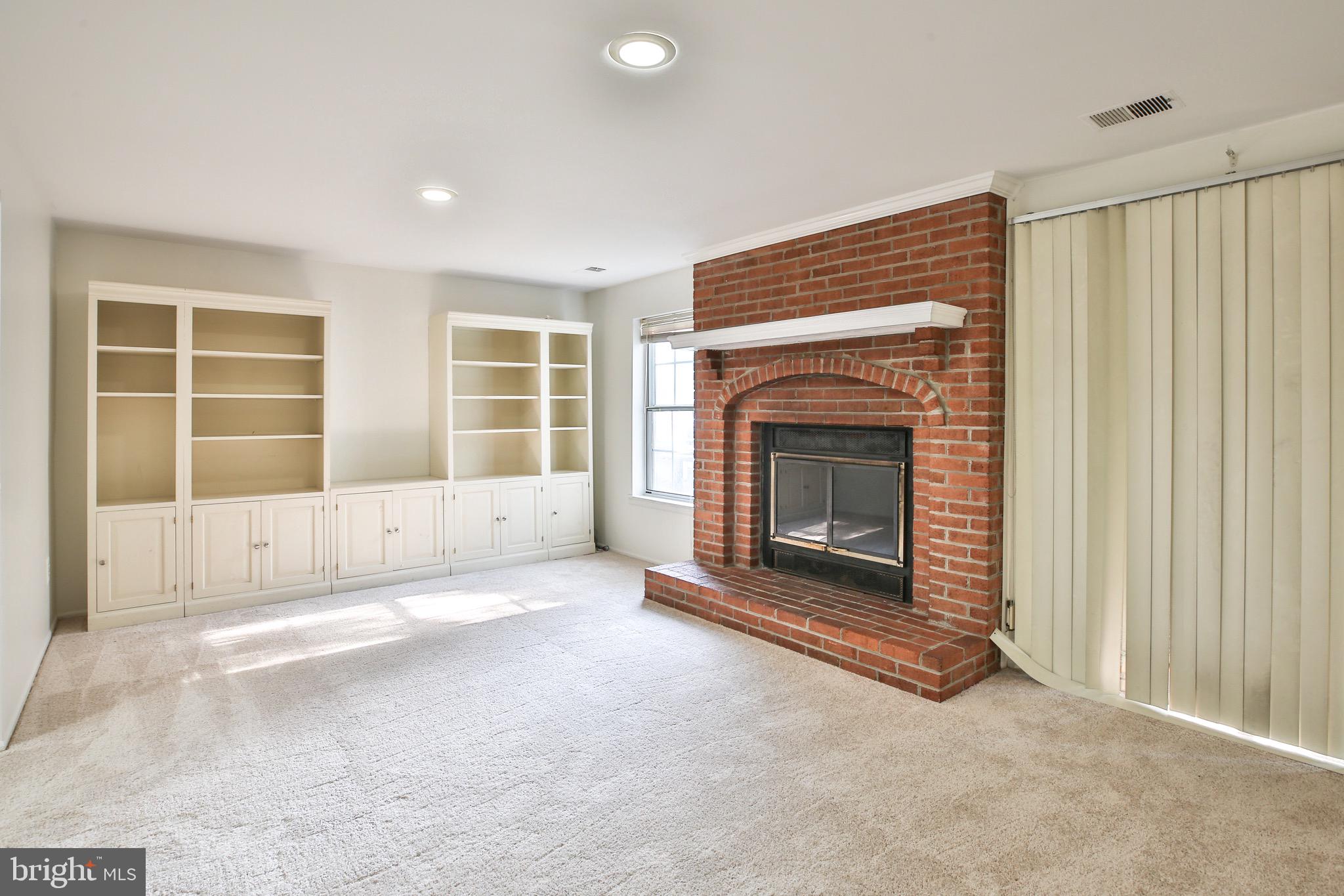5944 Powell's Landing Road Burke, VA 22015 - Photo 22 of 31 Gallery Image 22