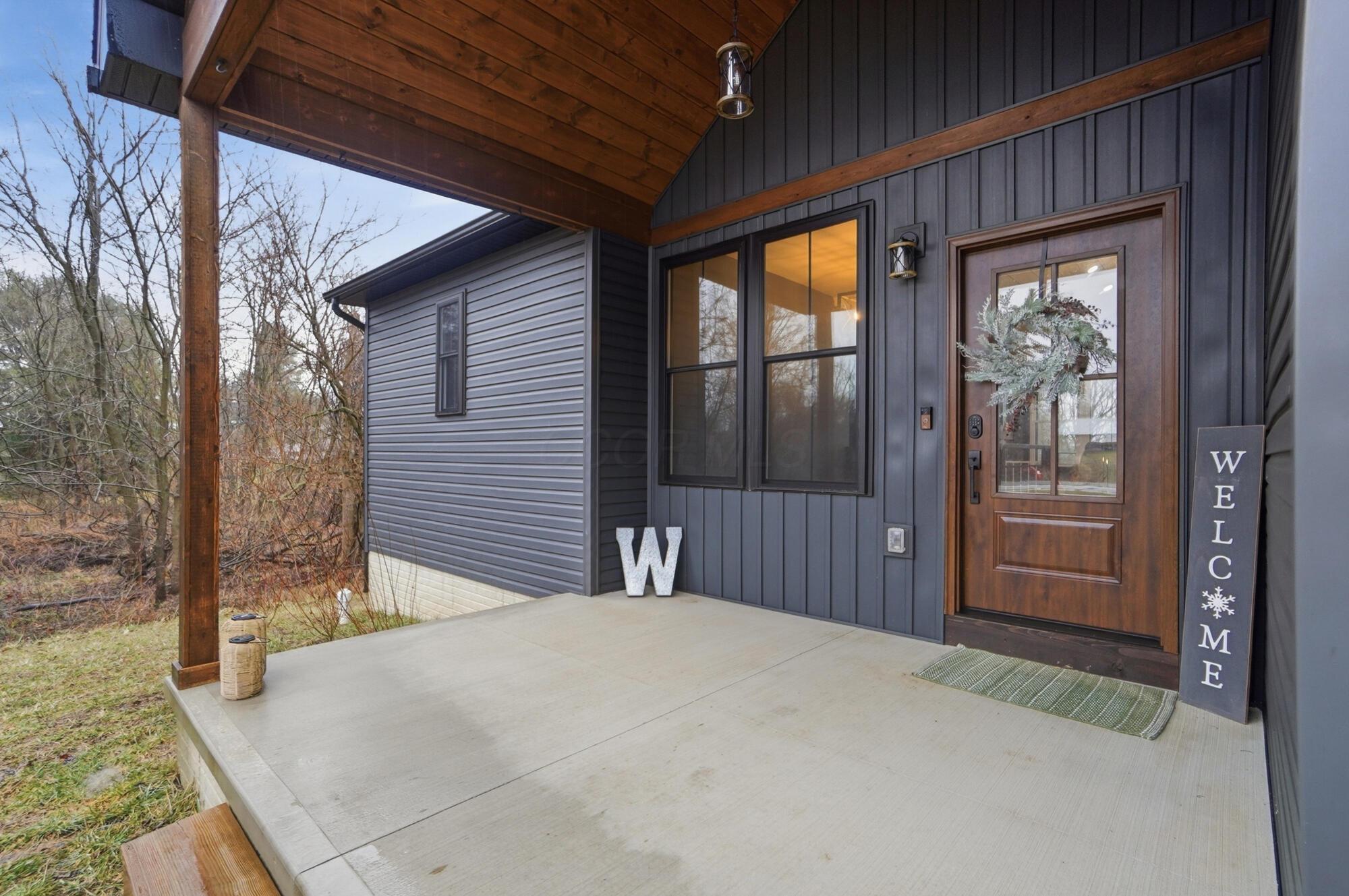 11646 Stoudertown Road Northwest Baltimore, OH 43105 - Photo 5 of 63 007