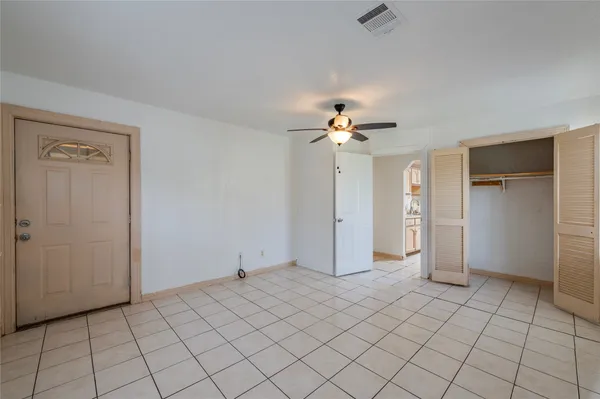 $1,300 | 2211 Camille Street, Pasadena, TX 77506