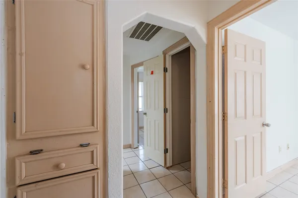 $1,300 | 2211 Camille Street, Pasadena, TX 77506