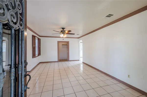 $1,300 | 2211 Camille Street, Pasadena, TX 77506