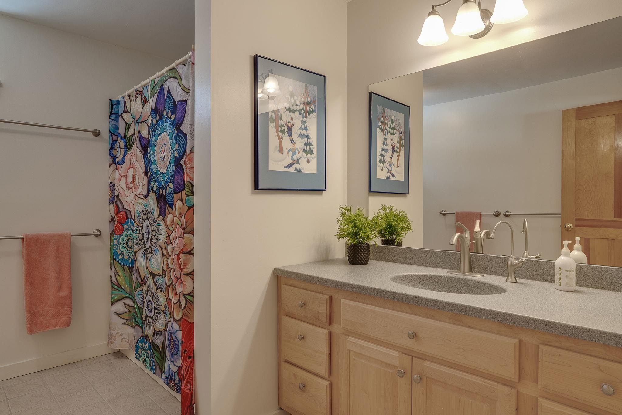 107 Lull Road New Boston, NH 03070 - Photo 31 of 39 Gallery Image 31