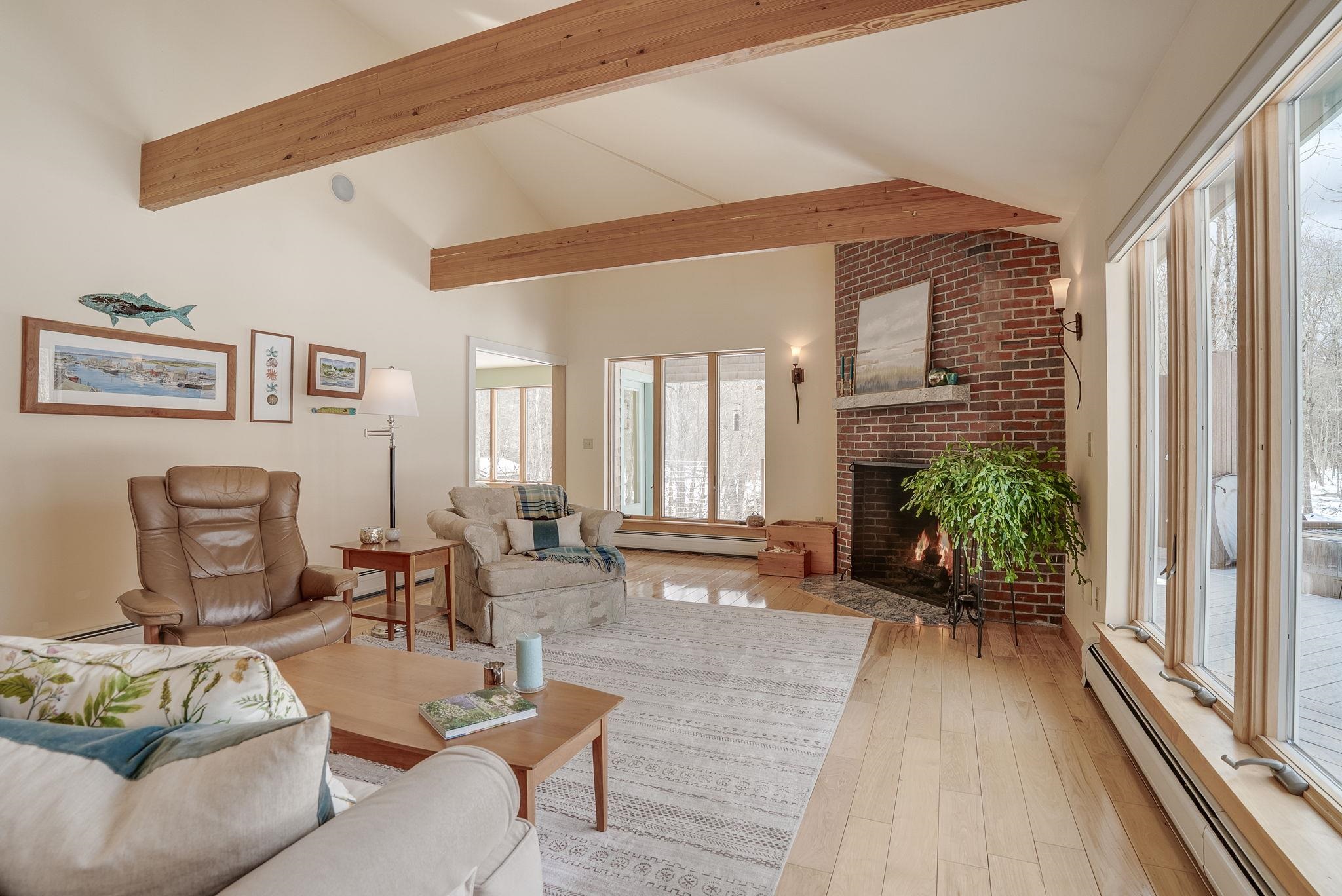 107 Lull Road New Boston, NH 03070 - Photo 9 of 39 Gallery Image 9