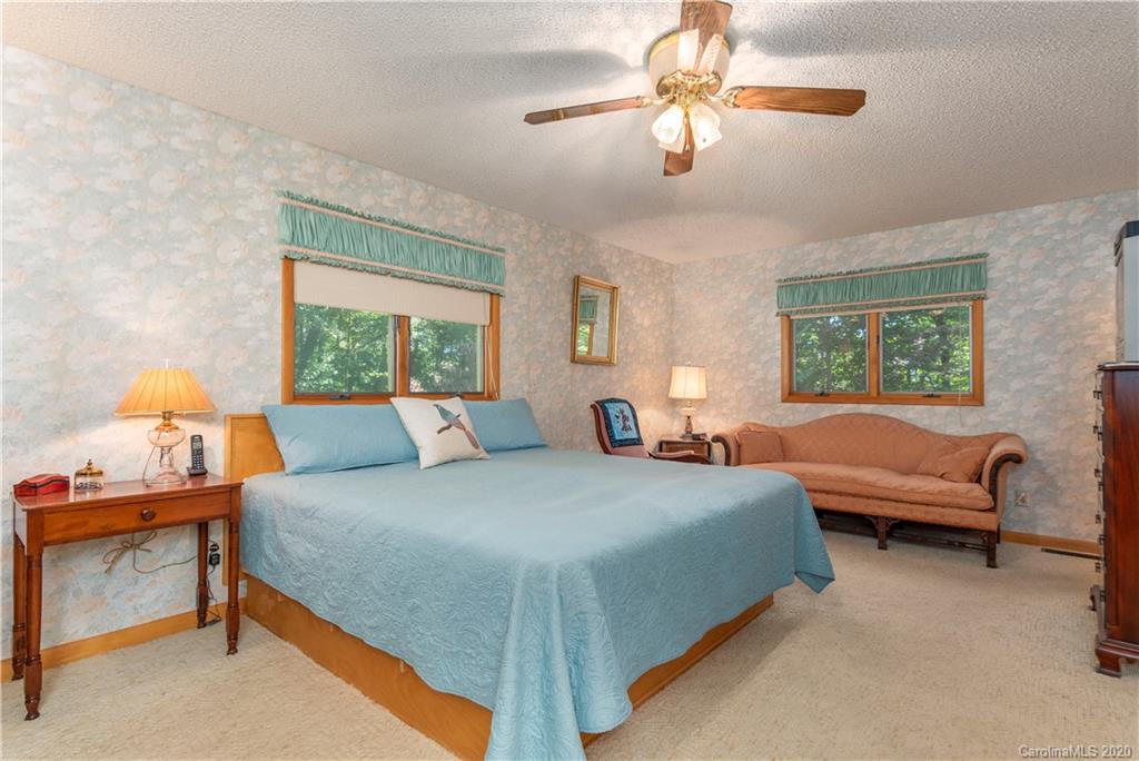 155 High Ridge Road Waynesville, NC 28786 - Photo 19 of 26 Gallery Image 19