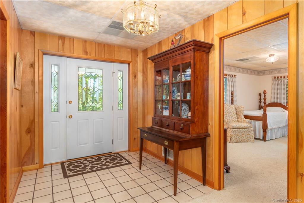 155 High Ridge Road Waynesville, NC 28786 - Photo 3 of 26 Gallery Image 3