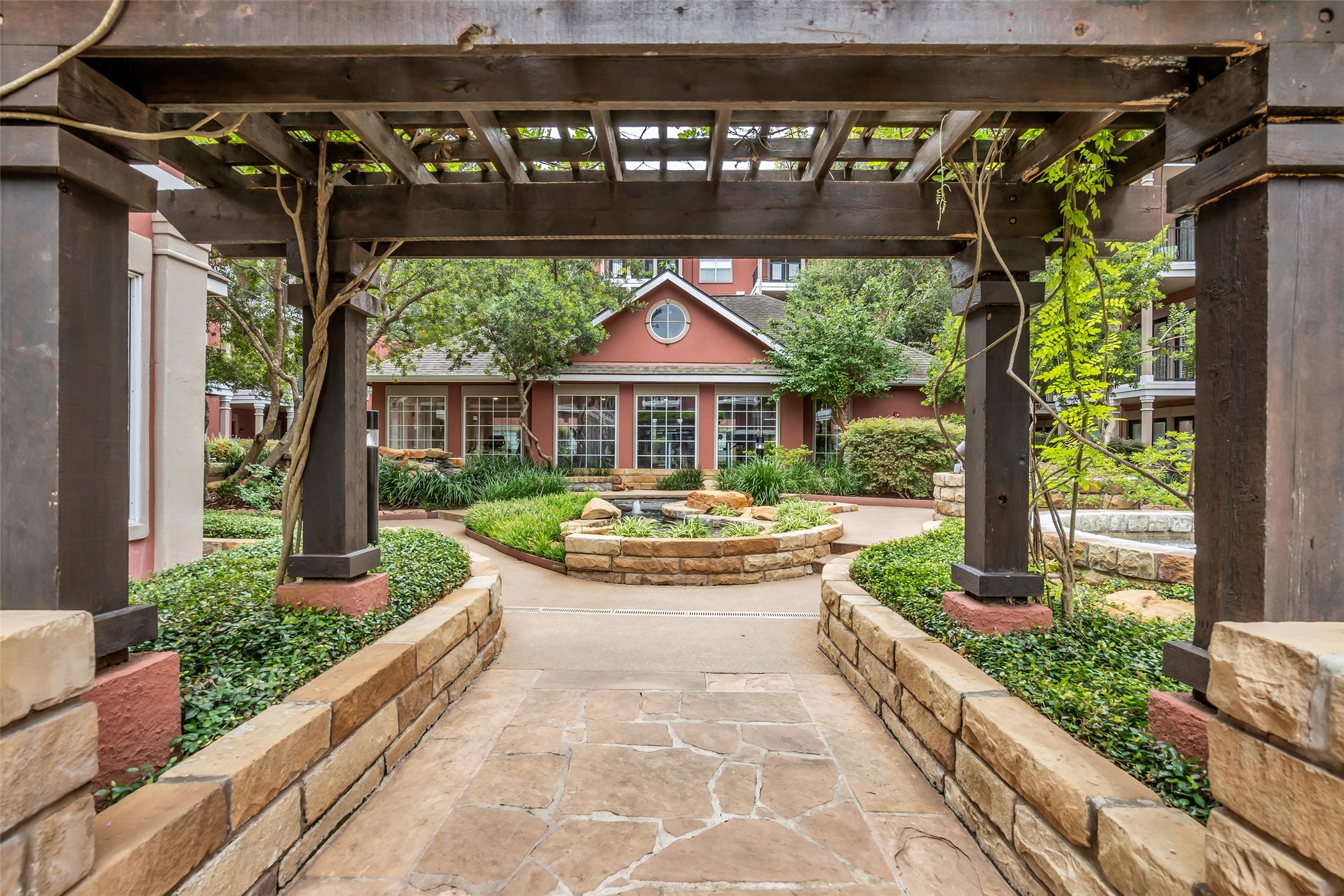 2400 McCue Road, Unit 240 Houston, TX 77056 - Photo 29 of 36