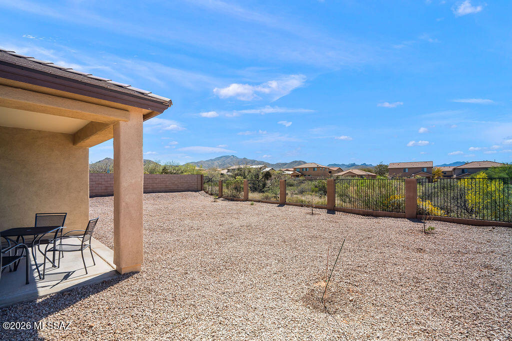 72 East Forrest Feezor Street Vail, AZ 85641 - Photo 3 of 41