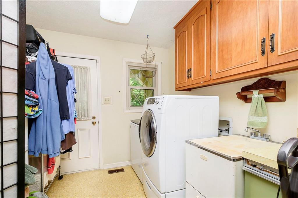 8258 Conarroe Road Indianapolis, IN 46278 - Photo 17 of 49