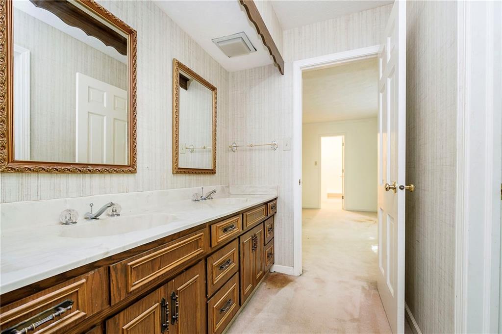 8258 Conarroe Road Indianapolis, IN 46278 - Photo 35 of 49