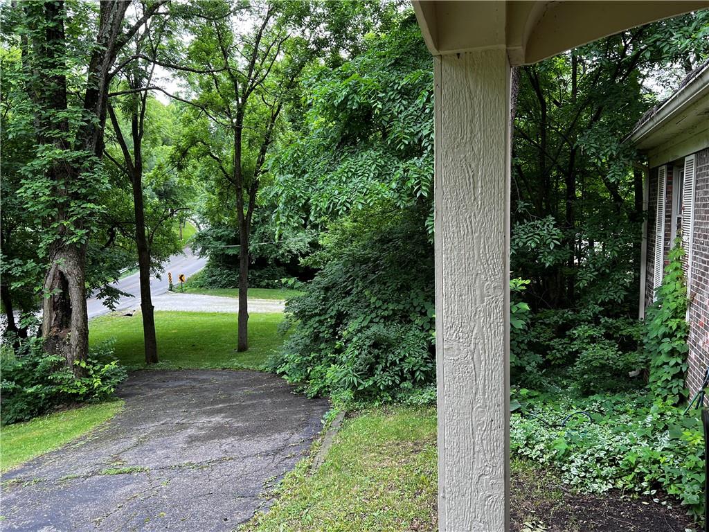 8258 Conarroe Road Indianapolis, IN 46278 - Photo 5 of 49