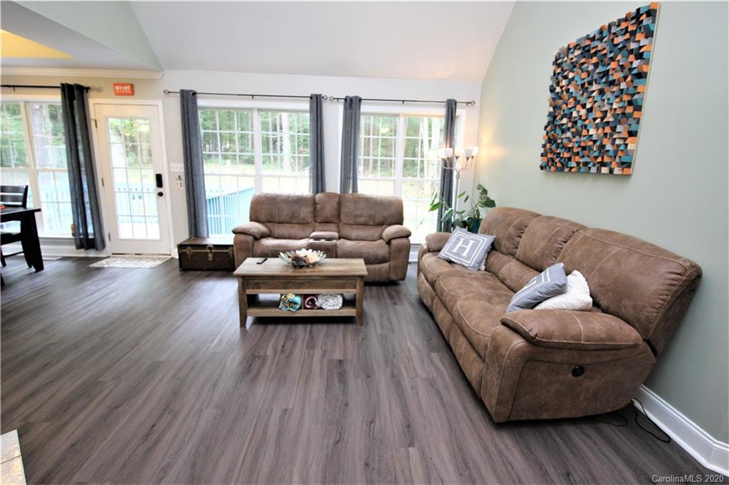 313 Garden Ridge Drive York, SC 29745 - Photo 12 of 39 Gallery Image 12
