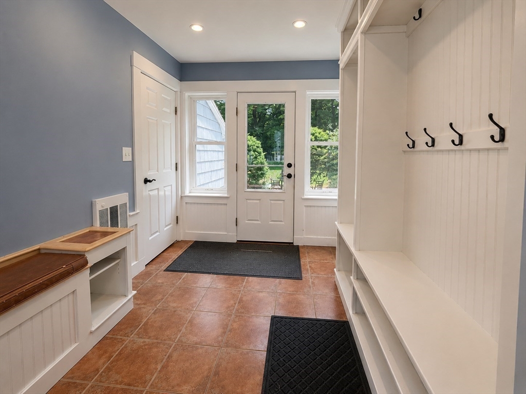 5 Park Street Lexington, MA 02421 - Photo 4 of 12