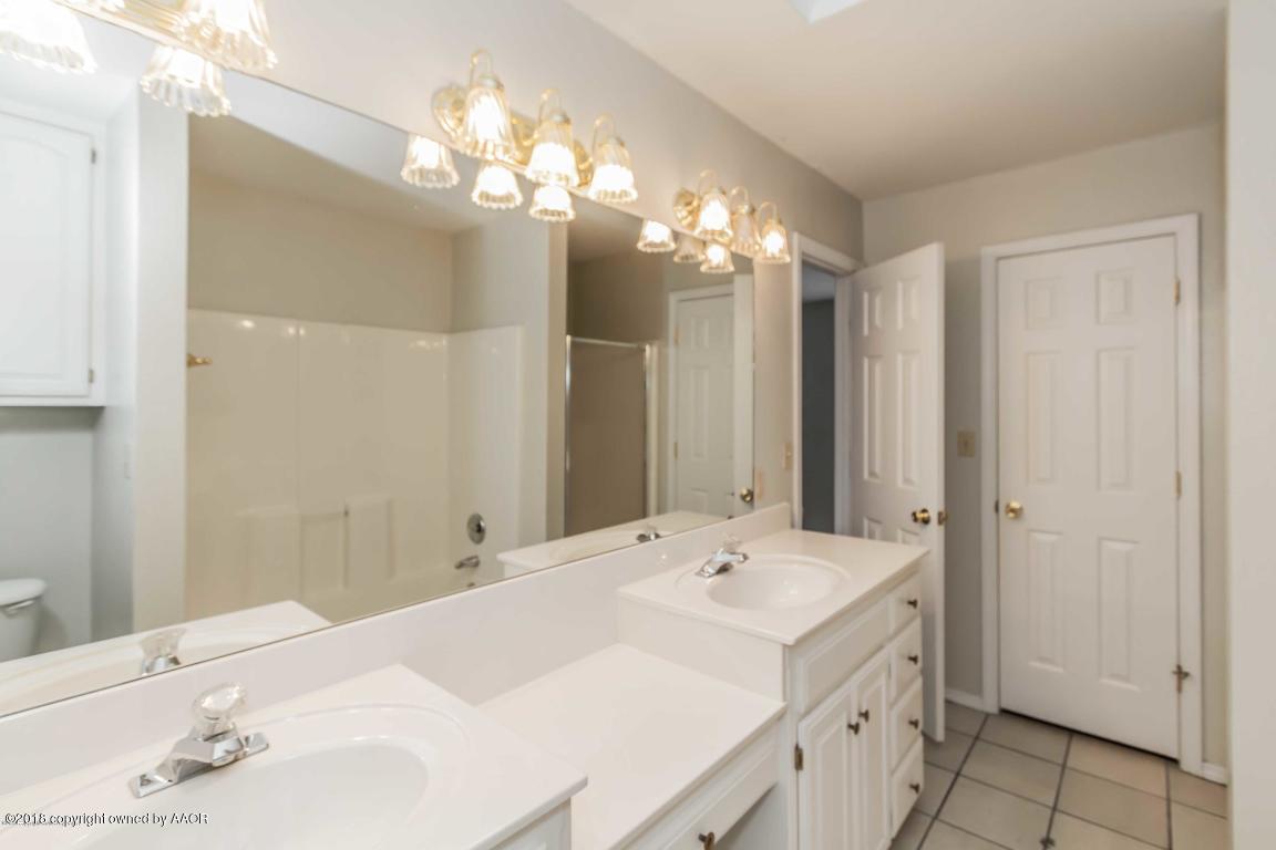 8118 South Western Street Amarillo, TX 79110 - Photo 26 of 48 master bath 3