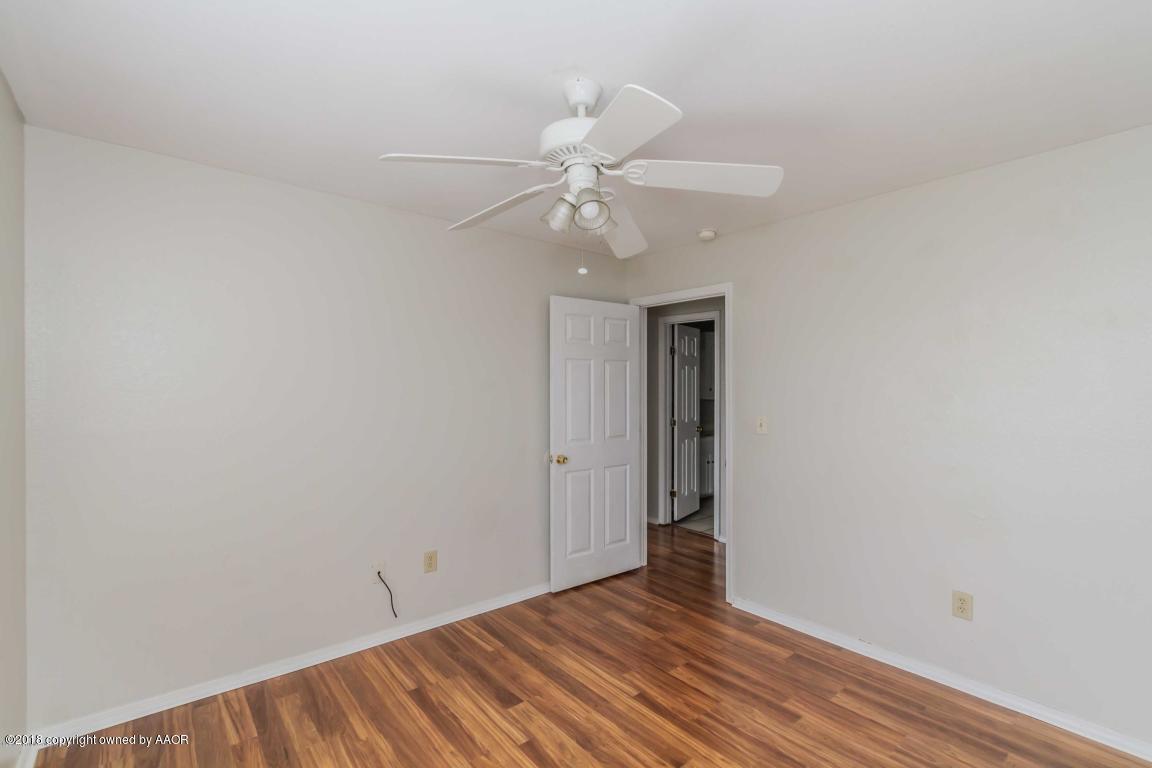 8118 South Western Street Amarillo, TX 79110 - Photo 46 of 48 bedroom 4 view 3