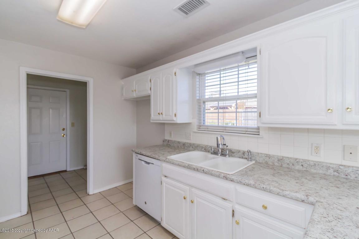 8118 South Western Street Amarillo, TX 79110 - Photo 6 of 48 kitchen view 2