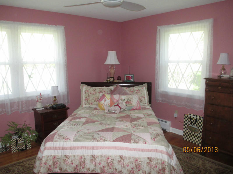 71 Stonehenge Road Pittsfield, MA 01201 - Photo 34 of 45 Bedroom3a