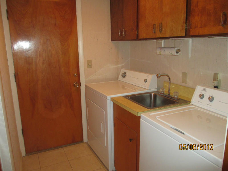 71 Stonehenge Road Pittsfield, MA 01201 - Photo 41 of 45 1stFloorLaundryRoom