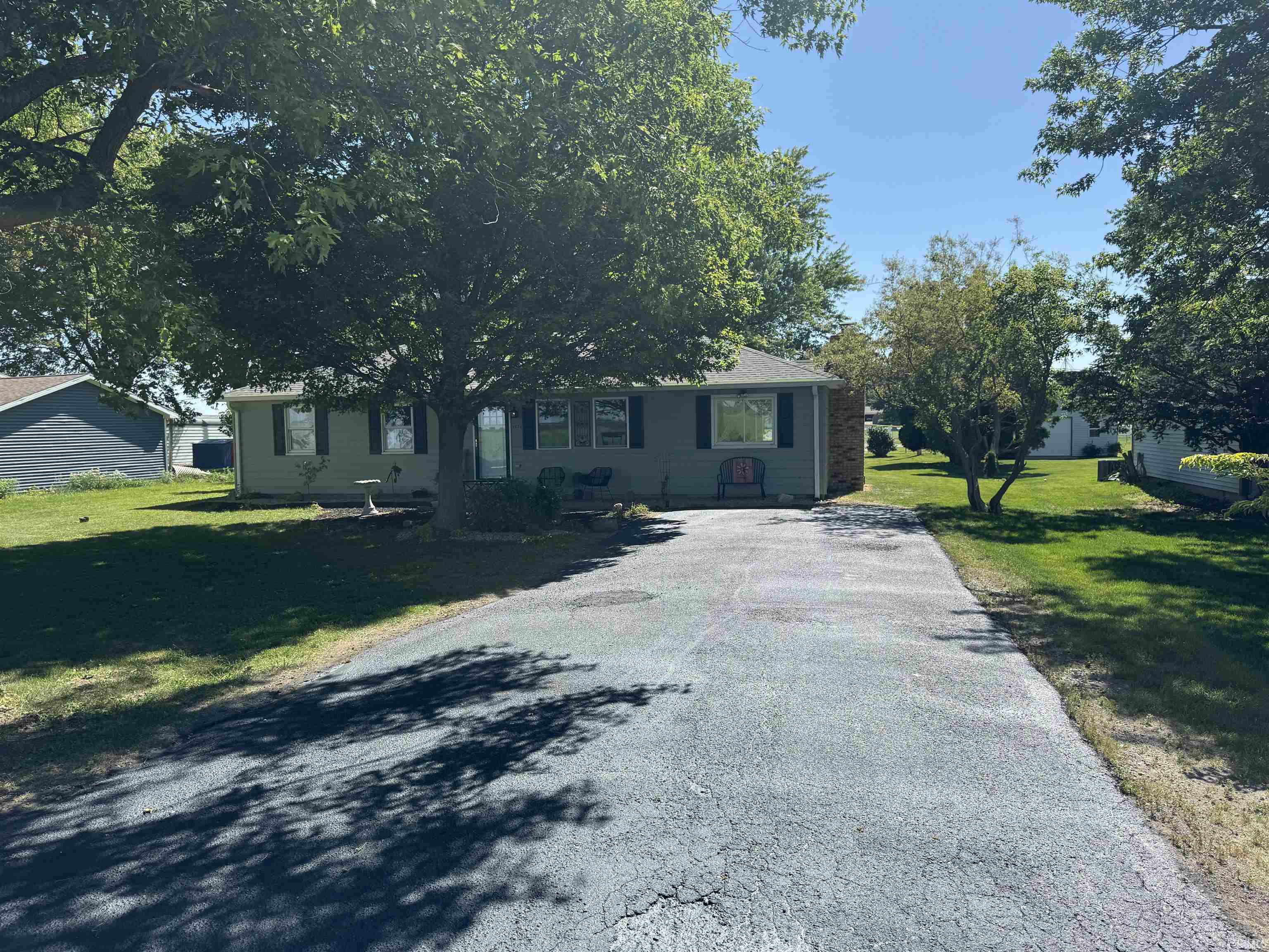 9871 South Evans Road Brookston, IN 47923 - Photo 4 of 38