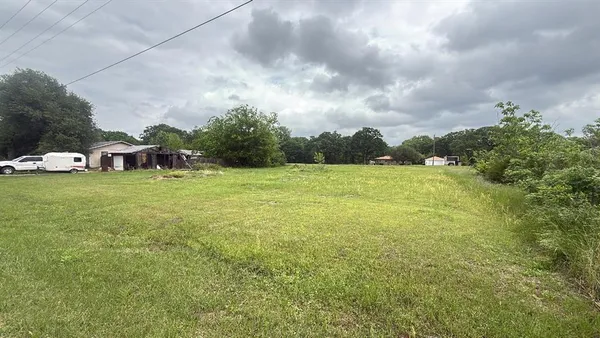 $40,000 | 201 Waikiki Trail, Tool, TX 75143