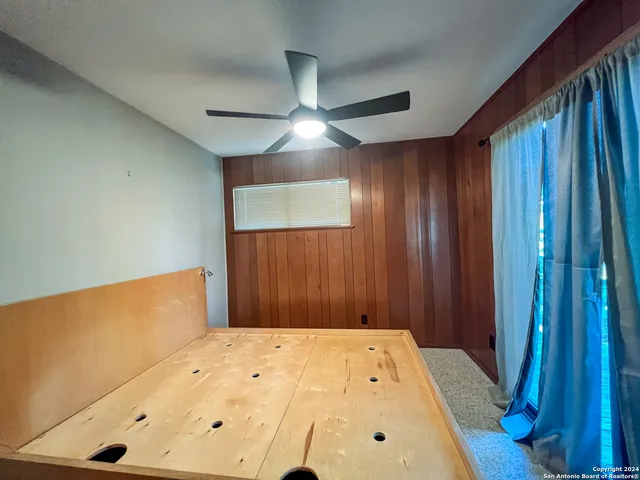 $1,250 | 1555 Arrowhead Drive, Canyon Lake, TX 78133