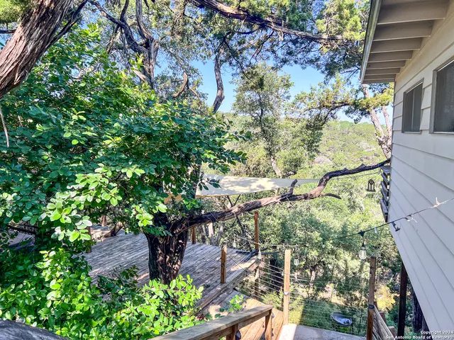 $1,250 | 1555 Arrowhead Drive, Canyon Lake, TX 78133