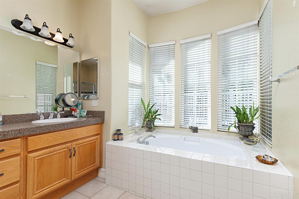 515 Sky Mesa Road Alpine, CA 91901 - Photo 17 of 25 Gallery Image 17