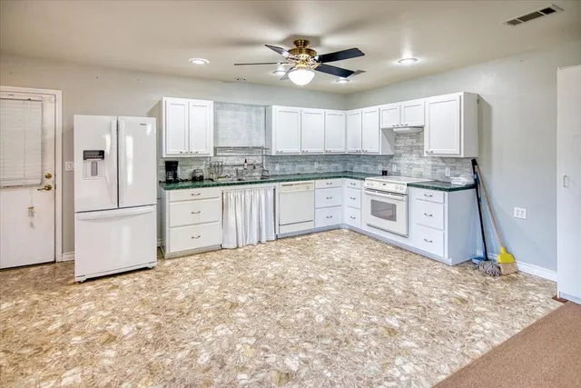 $399,000 | 3800 Habecker Lane, Mason, TX 76856