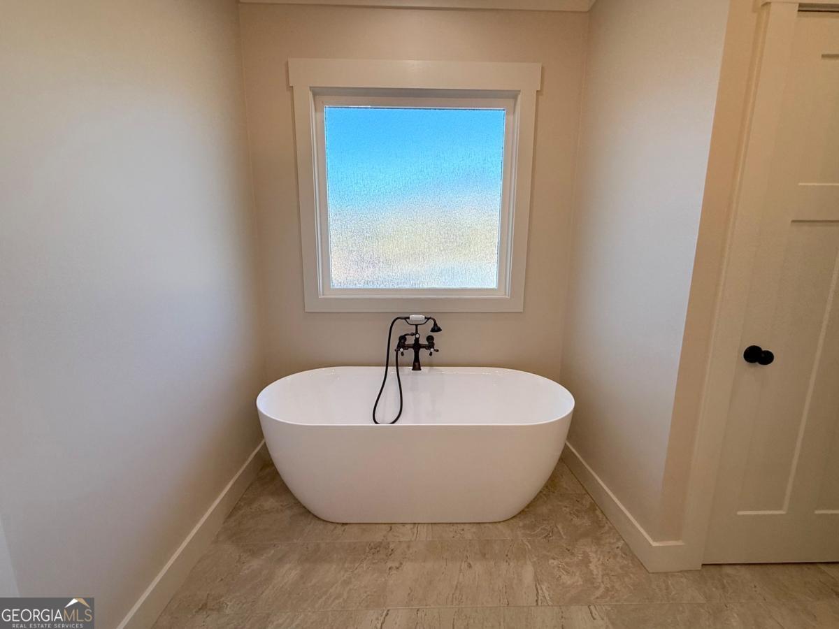 2302 Thomas Street Adel, GA 31620 - Photo 15 of 26