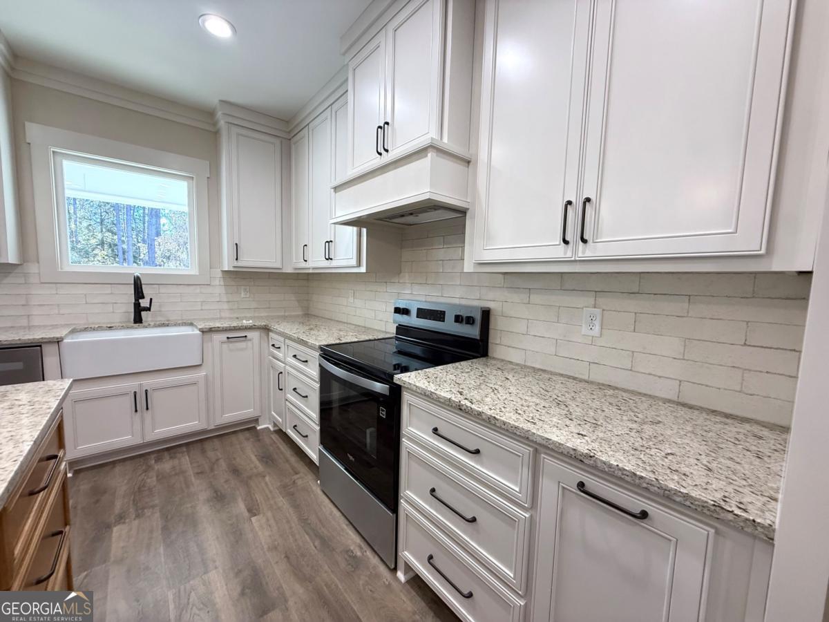 2302 Thomas Street Adel, GA 31620 - Photo 10 of 26