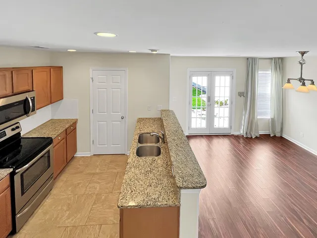 $1,995 | 4824 Willow Brook Lane, Summerville, SC 29485