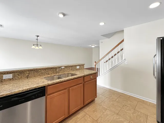 $1,995 | 4824 Willow Brook Lane, Summerville, SC 29485