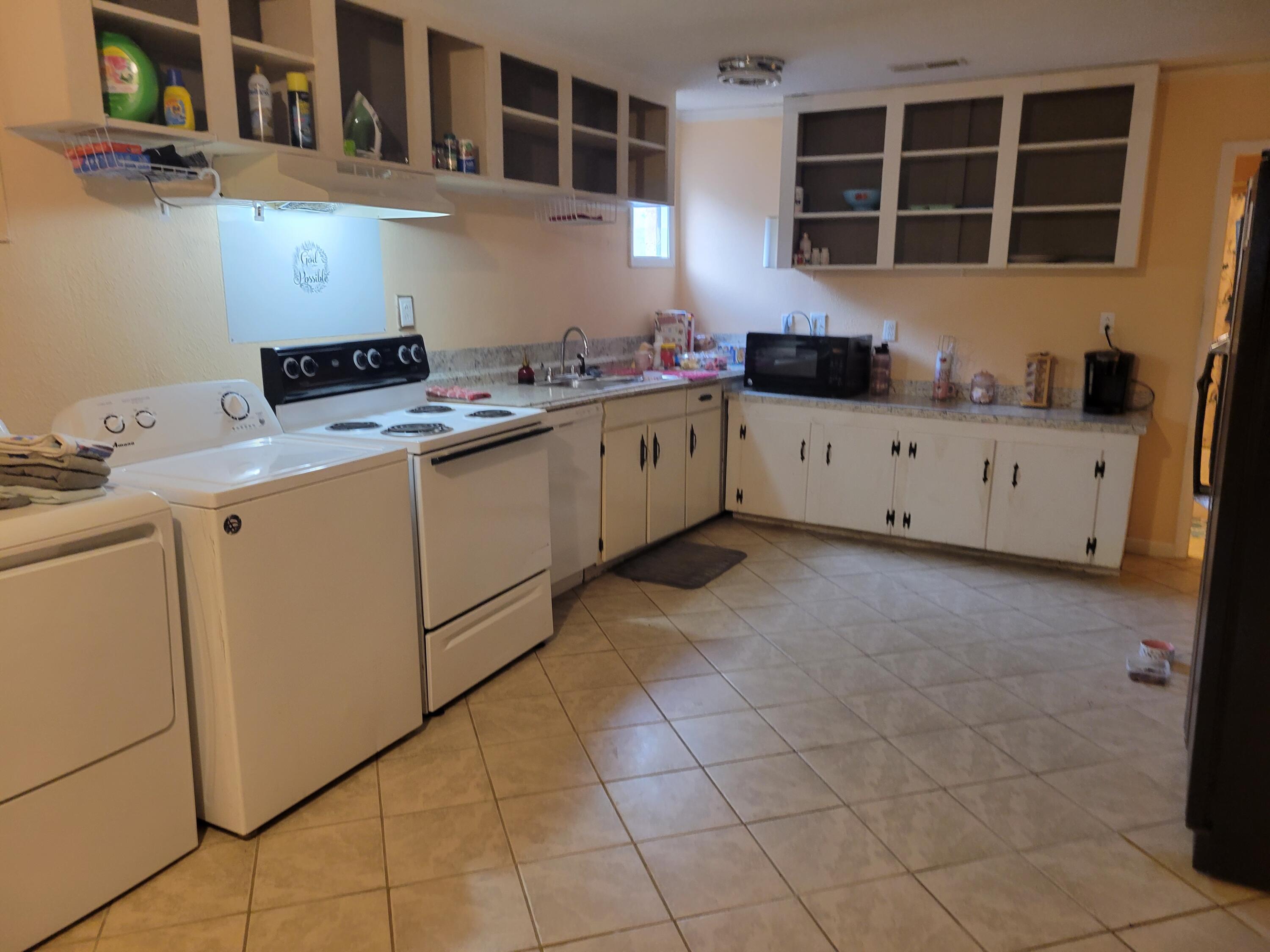 9151 Dallas Hollow Road Soddy Daisy, TN 37379 - Photo 8 of 9 20230321_171325