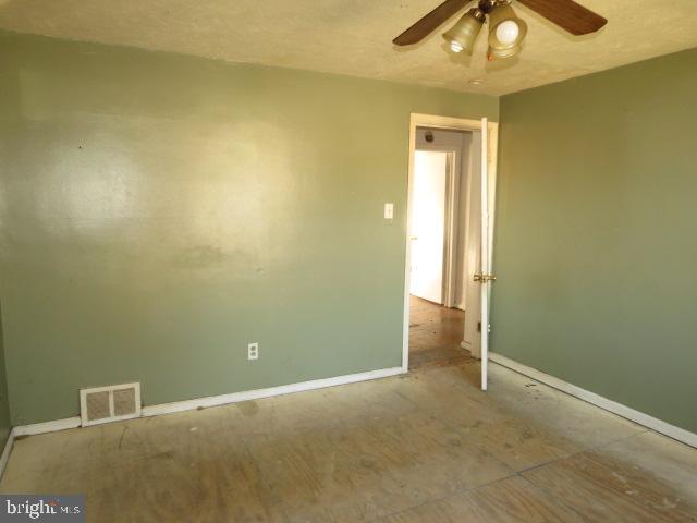 2067 Kent Road Folcroft, PA 19032 - Photo 11 of 29 Gallery Image 11